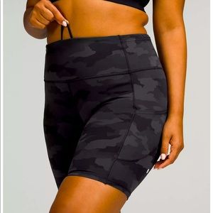 LULULEMON fast and free biker short